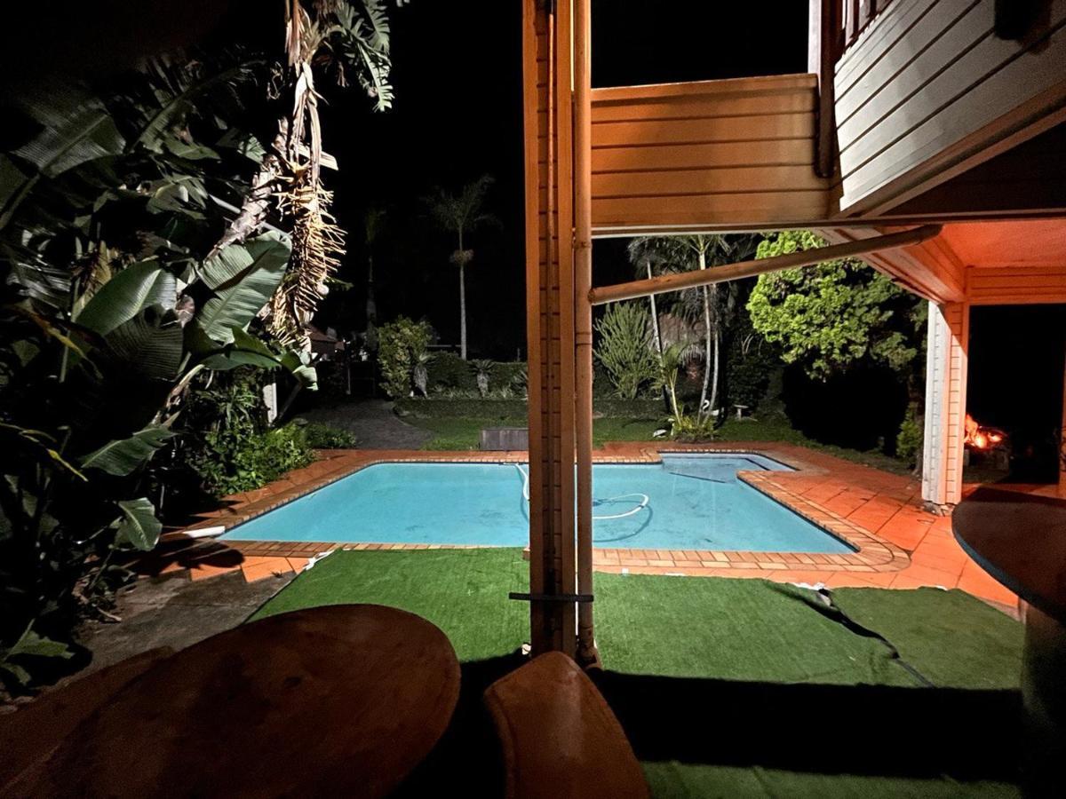 Hotel The Wood House Empangeni Esterno foto