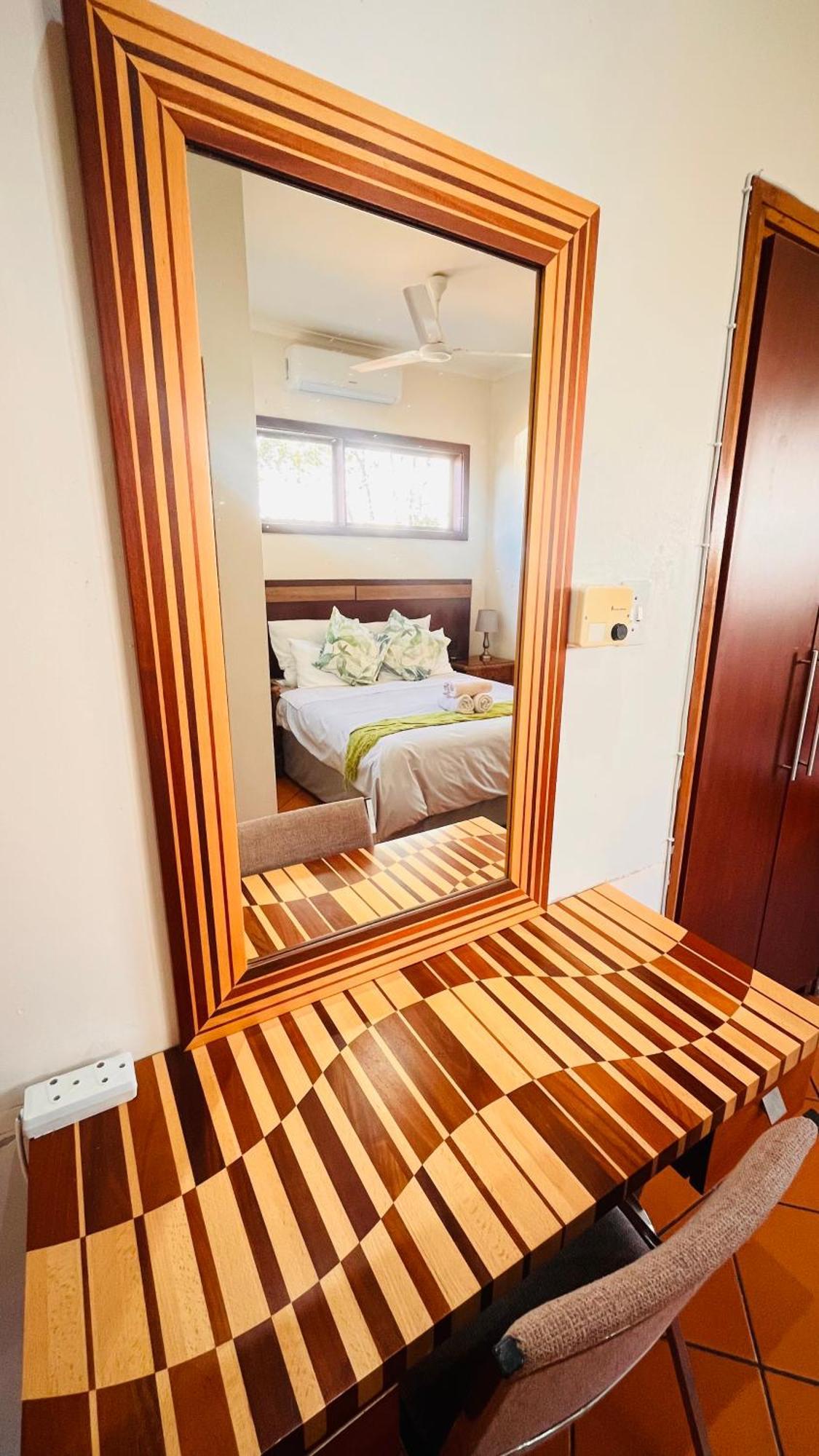 Hotel The Wood House Empangeni Esterno foto